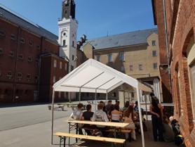 Frauengefängnis 9